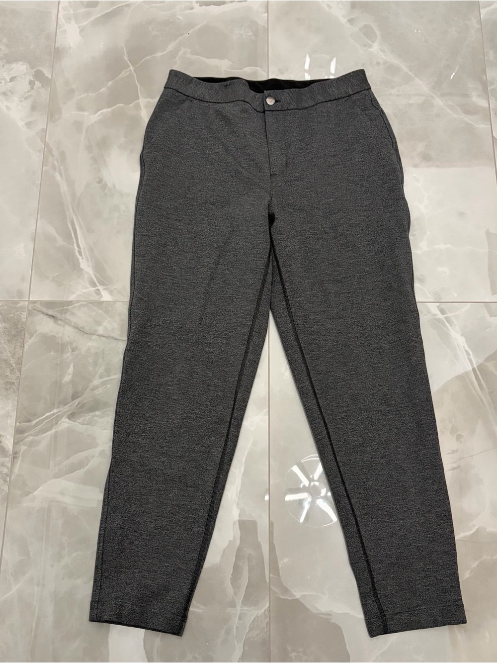 Lululemon Pants City Trek Trouser Size 8 Heathered Gray black Tapered like new - Picture 3 of 10